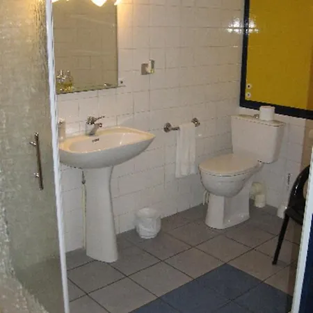 埃塔尼亚克酒店 酒店 2*