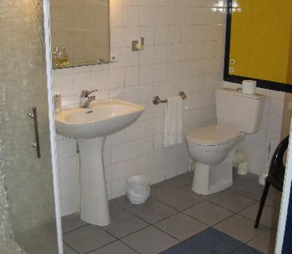 Le Relais D'etagnac Hotel 2*